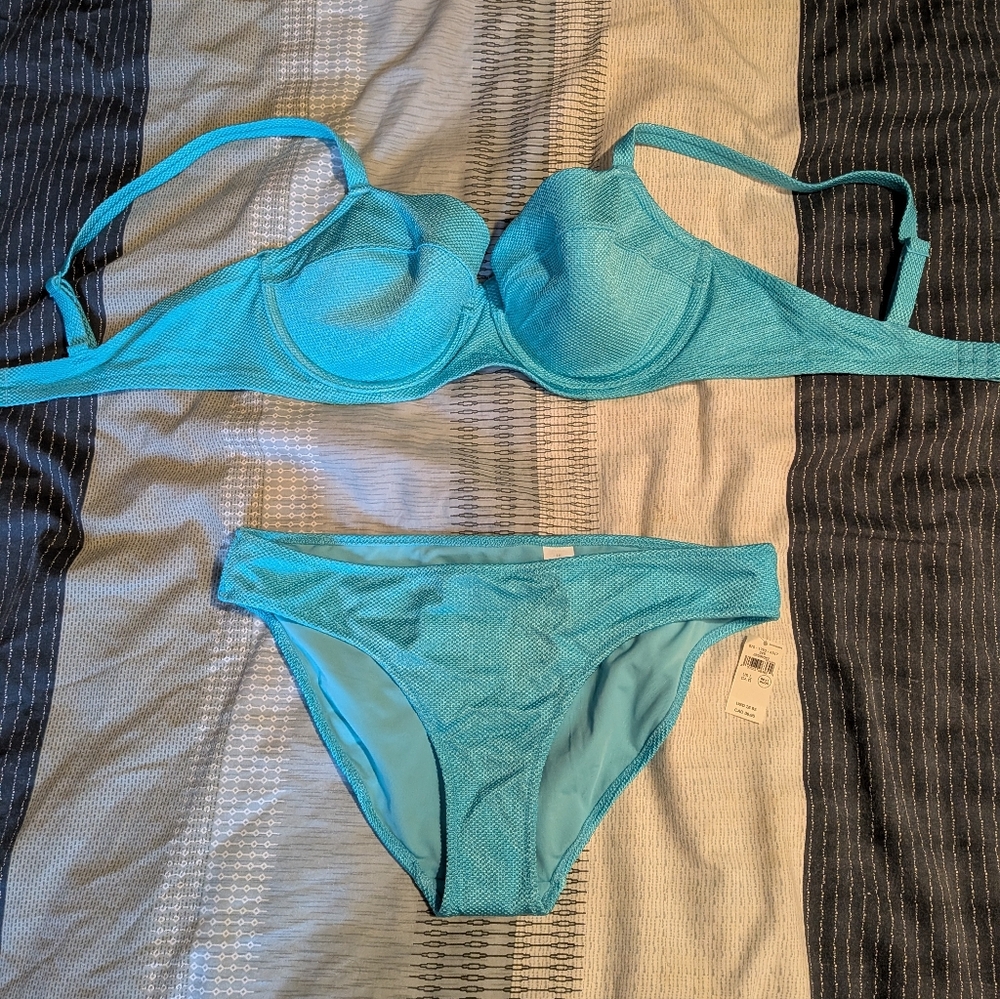 Aerie Swimsuit 36DD/Large Bottoms
